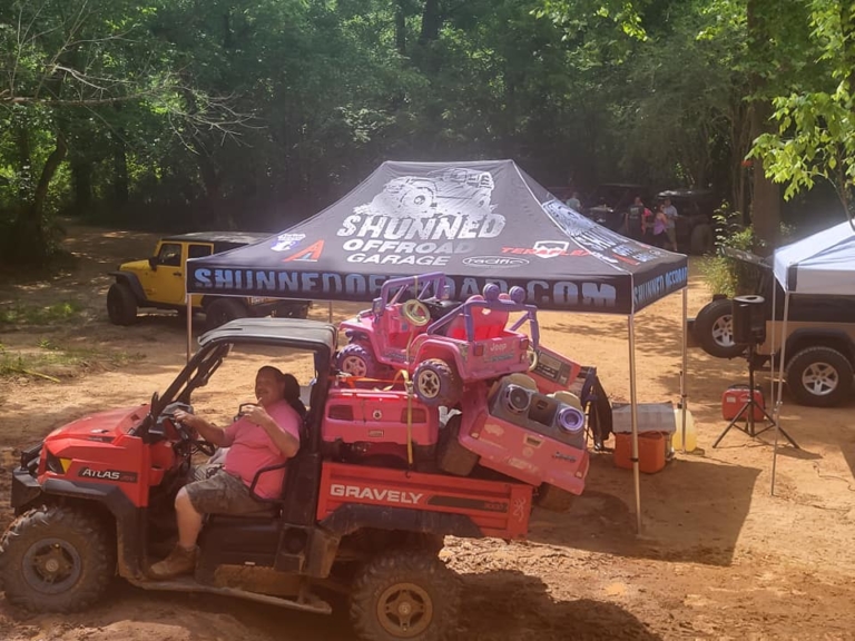 Shunned @ Denise’s Barbie Jeep Jam